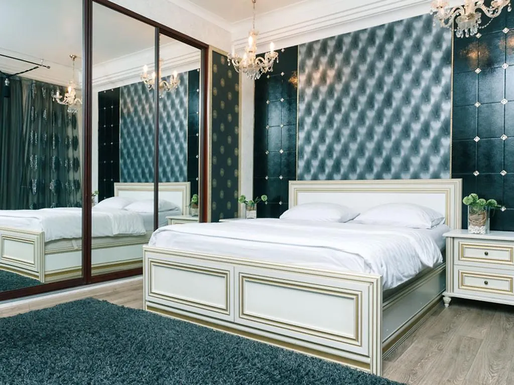 Apartment On Kostyolna Street 10 location